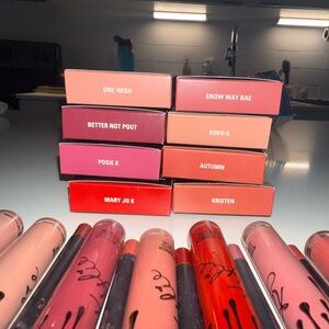 Kylie cosmetics 6 lip kit options  ( liner and lippy )
